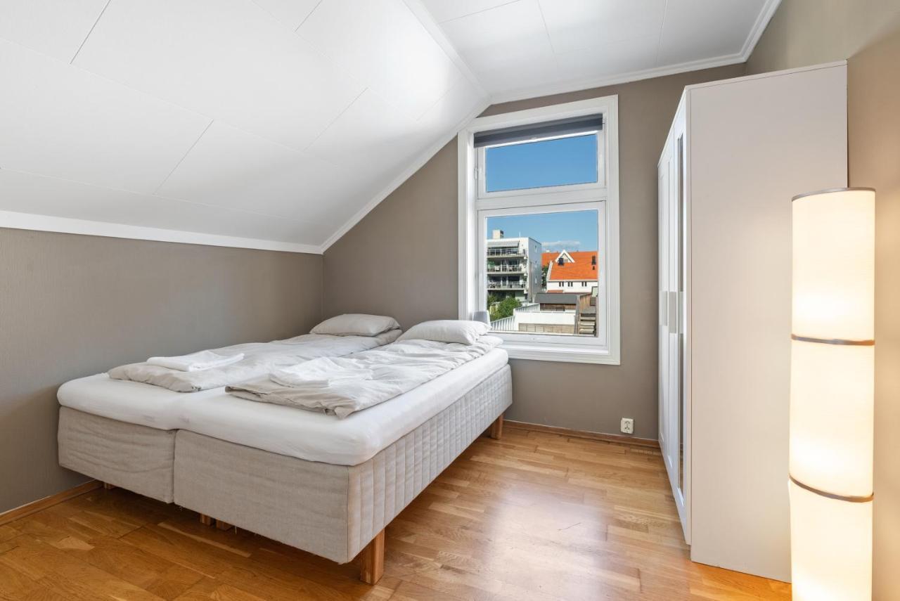 Ny Og Sentral Leilighet Kristiansand Buitenkant foto